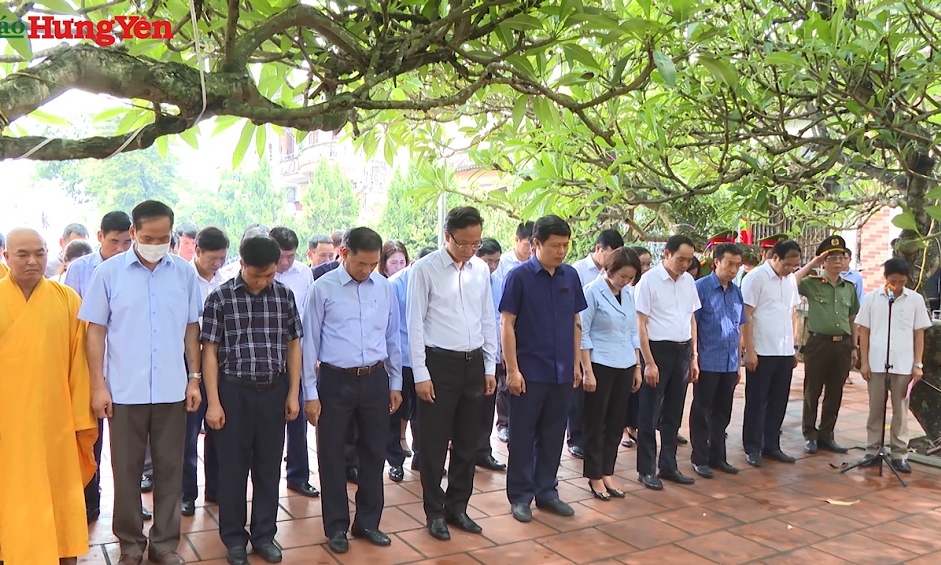 Tháng Bảy nghĩa tình