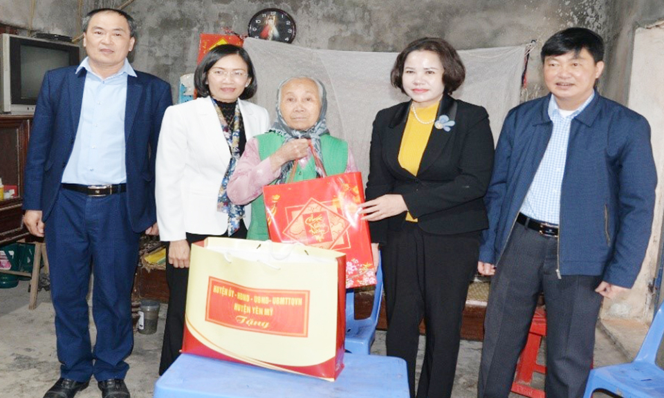 Yên Mỹ phát động trồng hàng cây Nhân dân năm 2023