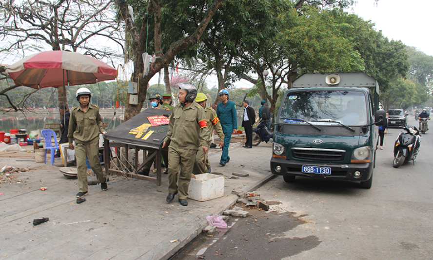 Thành phố Hưng Yên: Ra quân lập lại trật tự đô thị