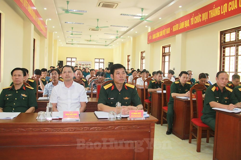 Các đại biểu dự hội nghị