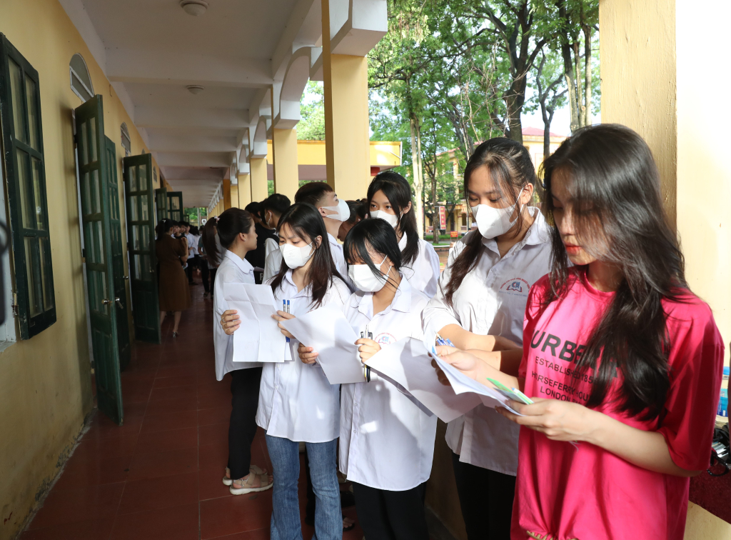 Ngày thi đầu tiên của kỳ thi tốt nghiệp THPT năm 2023