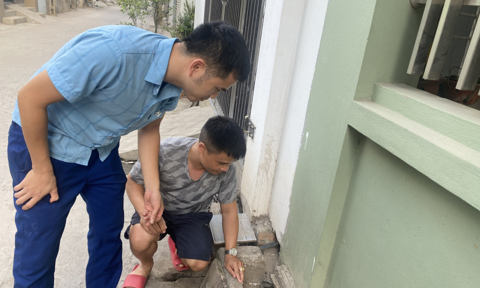 Yên Mỹ: Nhiều khu dân cư thiếu nước sinh hoạt giữa ngày hè