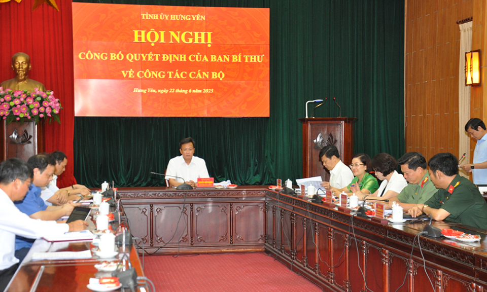 Công bố quyết định của Ban Bí thư về công tác cán bộ