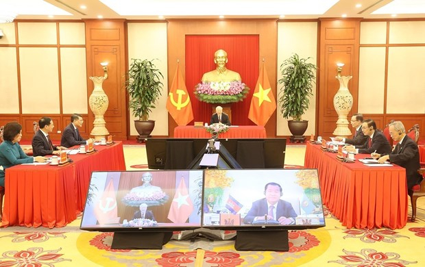 Tổng Bí thư Nguyễn Phú Trọng điện đàm với Chủ tịch Đảng Nhân dân Campuchia, Thủ tướng Chính phủ Vương quốc Campuchia Hun Sen. (Ảnh: Trí Dũng/TTXVN)