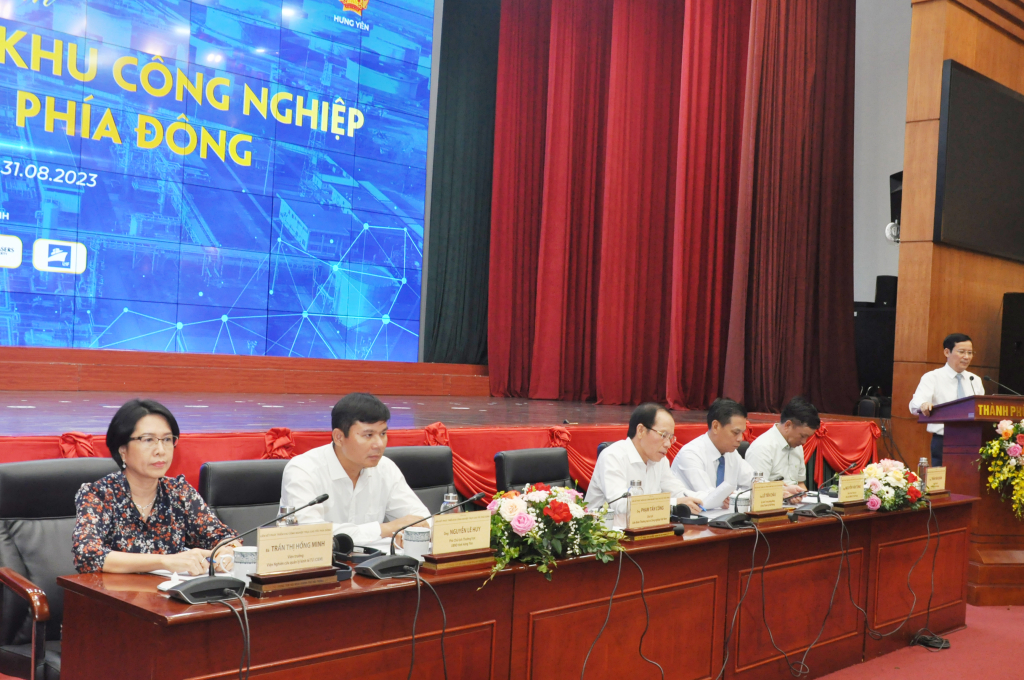 Phó Chủ tịch Thường trực UBND tỉnh Nguyễn Lê Huy dự diễn đàn