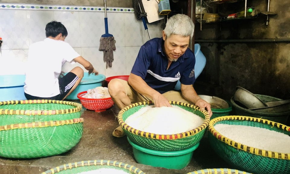 Dân dã cơm nắm, bánh dày Lạc Đạo
