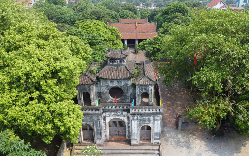 Ảnh với chú thích