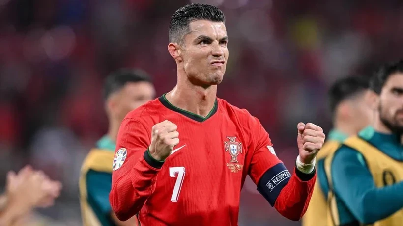 Cristiano Ronaldo thiết lập kỷ lục tại EURO 2024 ở tuổi 39 - Báo Hưng Yên  điện tử