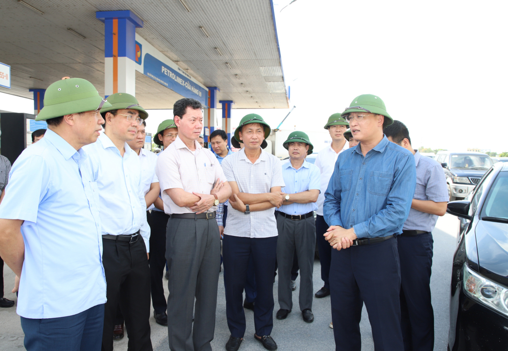 Bí thư Tỉnh ủy Nguyễn Hữu Nghĩa kiểm tra tình hình triển khai một số dự án trên địa bàn huyện Yên Mỹ