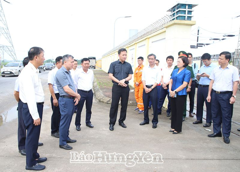 Bí thư Tỉnh ủy Nguyễn Hữu Nghĩa kiểm tra công tác chuẩn bị tổ chức lễ khánh thành Dự án đường dây 500kV mạch 3 từ Quảng Trạch (Quảng Bình) đến Phố Nối (Hưng Yên)