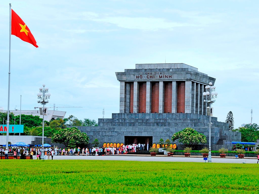 Lăng Chủ tịch Hồ Chí Minh