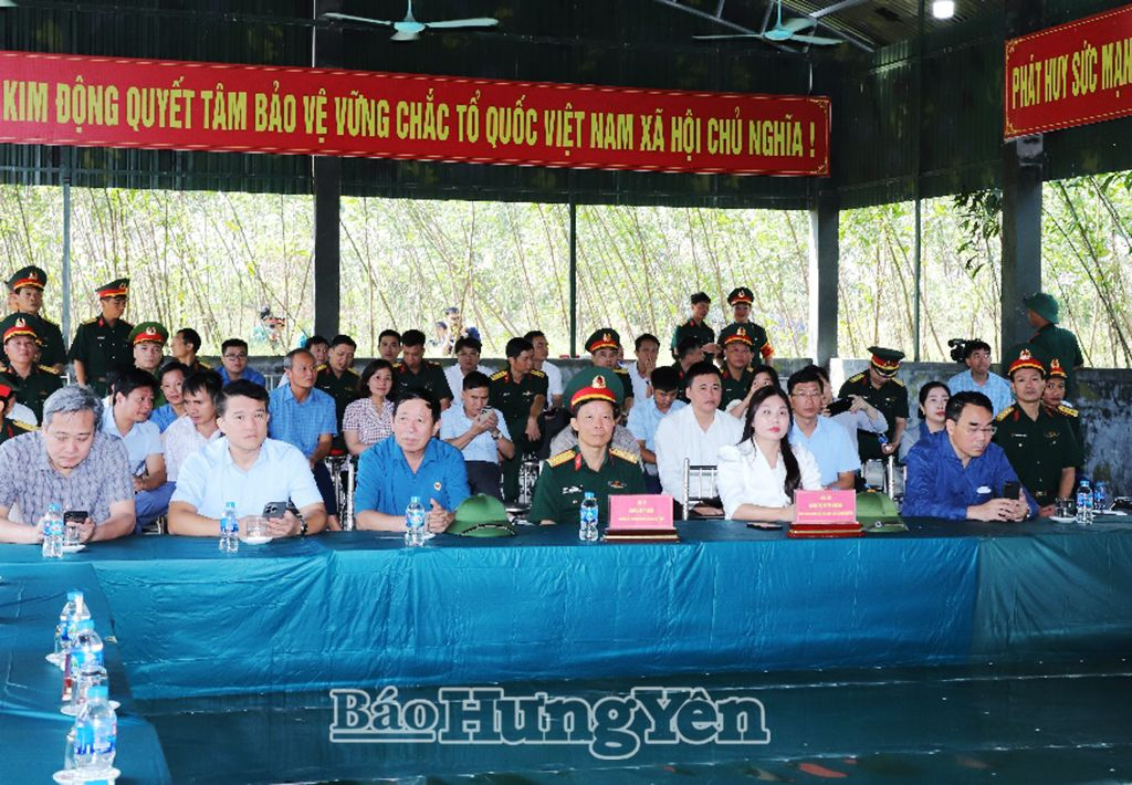 Các địa biểu tham quan Sở chỉ huy cơ bản trong căn cứ chiến đấu huyện Kim Động