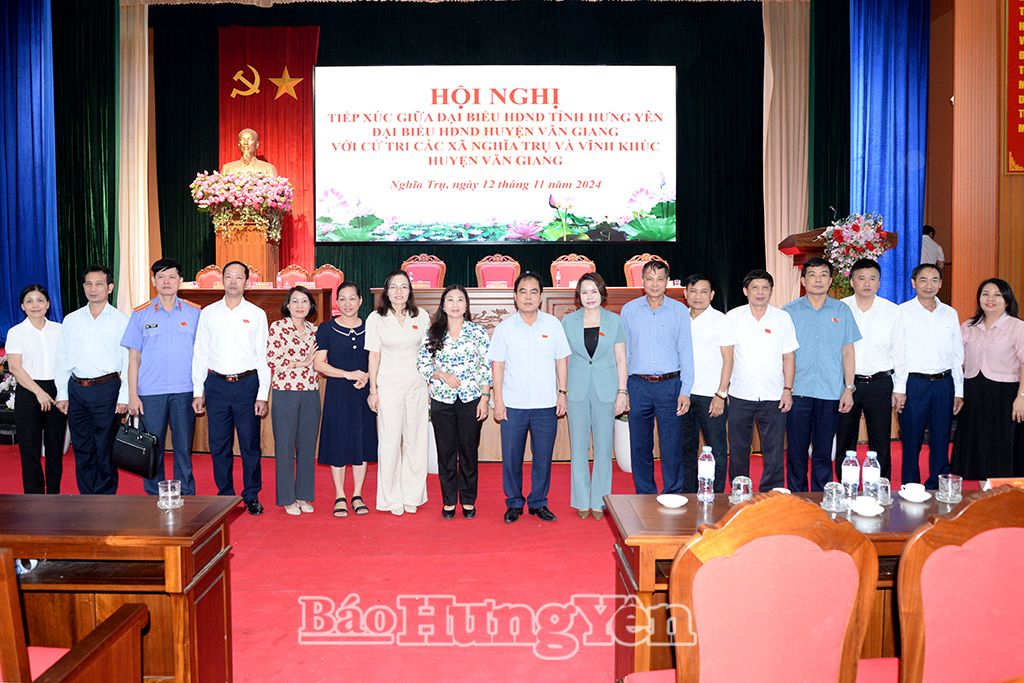 Đại biểu HĐND tỉnh, đại biểu HĐND huyện Văn Giang với cử tri xã Nghĩa Trụ và Vĩnh Khúc