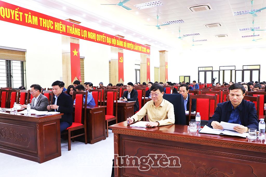 Các đại biểu dự hội nghị