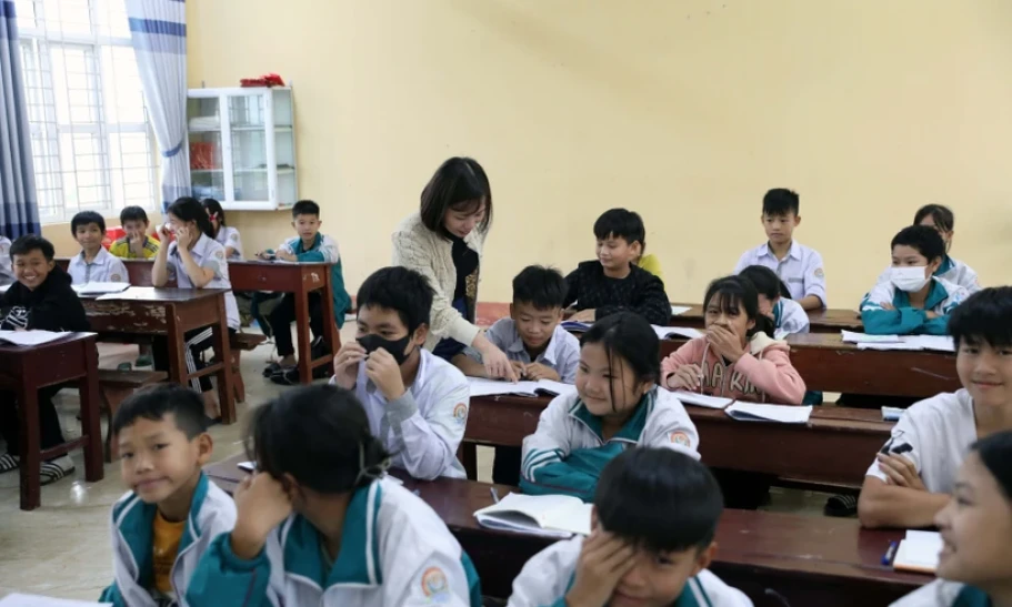 Dự kiến nâng mức hỗ trợ 50% đóng BHYT cho học sinh phổ thông