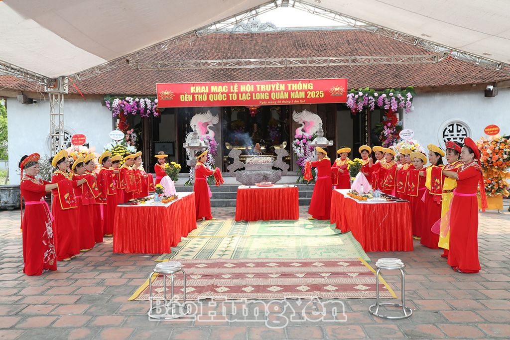 Hoạt động tế lễ tại lễ hội truyền thống đền thờ Quốc Tổ Lạc Long Quân năm 2025