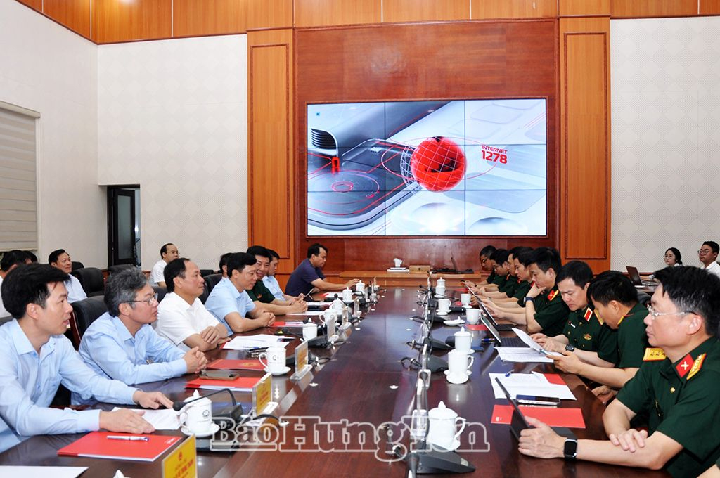 Các đại biểu dự hội nghị 