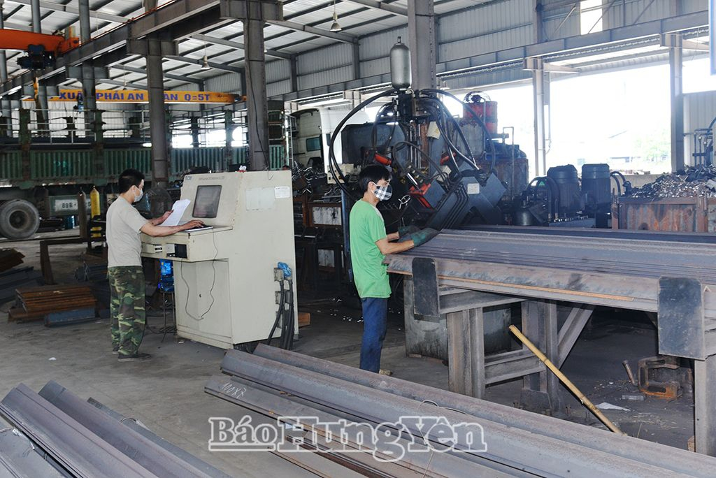 Sản xuất tại Công ty cổ phần Sản xuất thương mại và Ðầu tư Thuận Ðạt (Ân Thi)