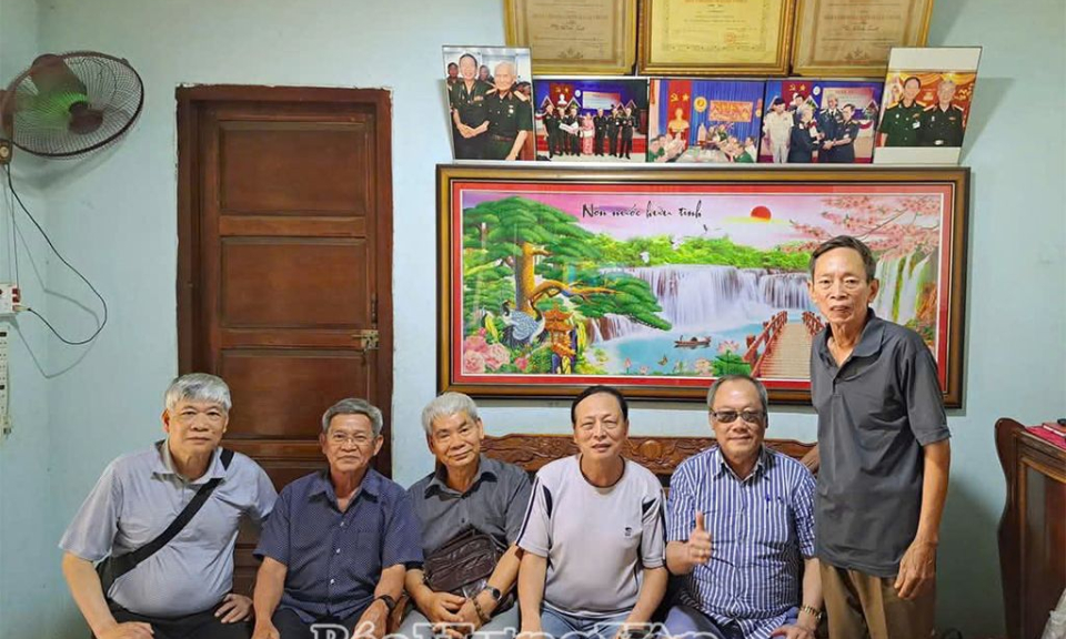 Những người đi qua chiến tranh
