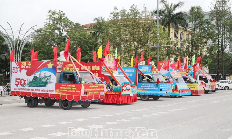 Hội thi Xe tuyên truyền lưu động chào mừng kỷ niệm 50 năm Ngày Giải phóng miền Nam, thống nhất đất nước