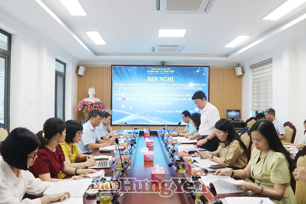 Các đại biểu dự hội nghị