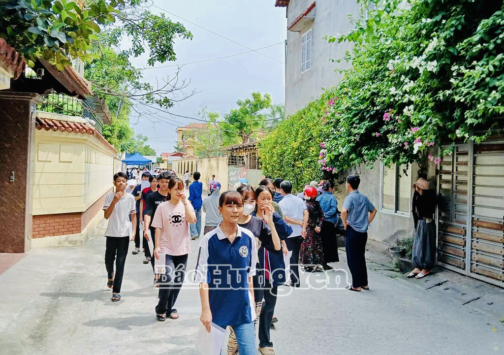 Thời tiết sáng ngày 3/6 khá ủng hộ các thí sinh trong bài thiđầu tiên