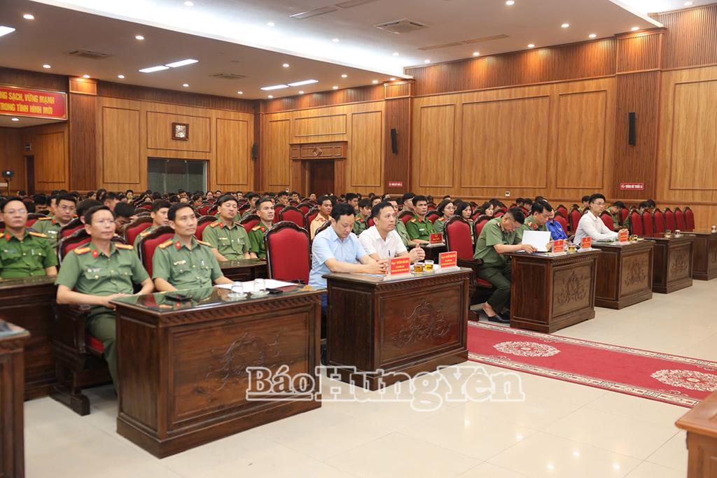 Các đại biểu dự lễ phát động cuộc thi