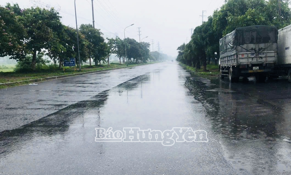 Hưng Yên có mưa, trời hạ nhiệt