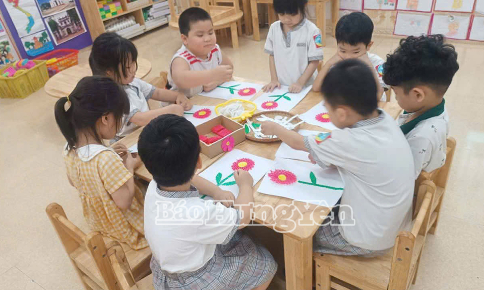 Giữ trẻ mùa hè, phụ huynh bớt lo