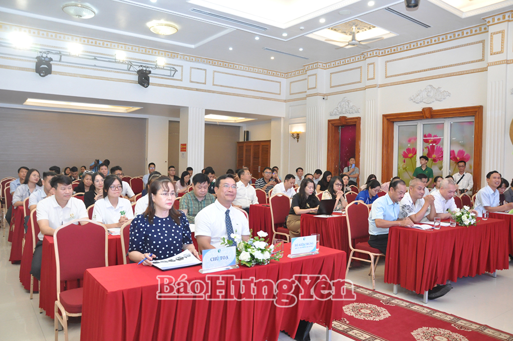 Các đại biểu dự hội thảo