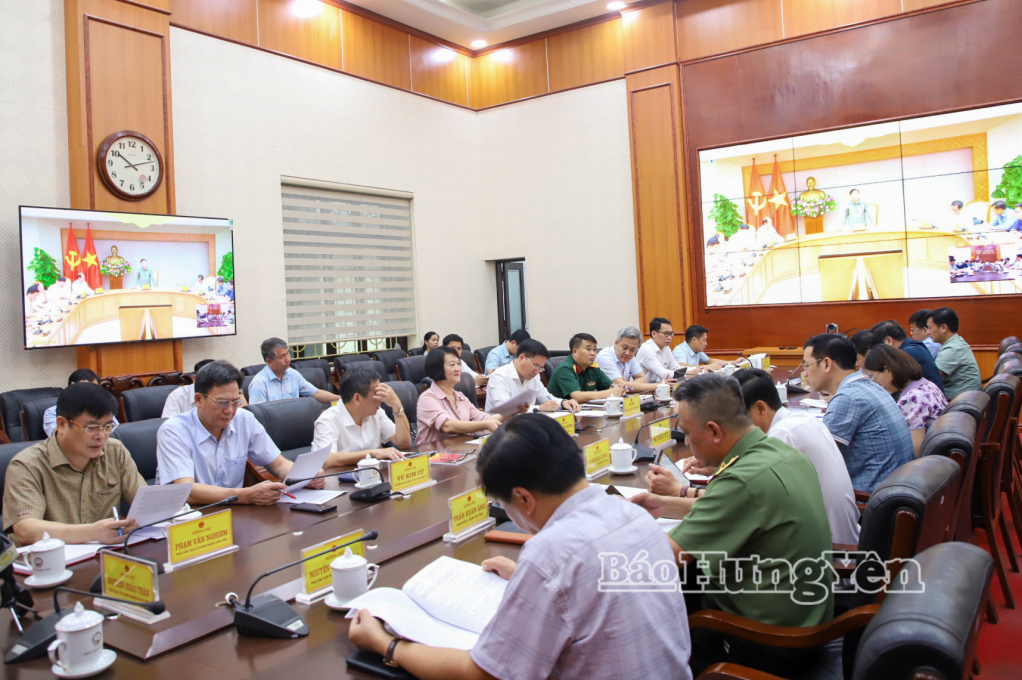 Các đại biểu dự hội nghị tại điểm cầu Hưng Yên.