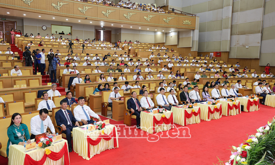 Kỳ họp thứ 29 HĐND tỉnh Hưng Yên khóa XVII, nhiệm kỳ 2021 – 2026 thông qua 19 nghị quyết