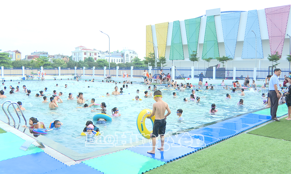 Đa dạng các lớp năng khiếu cho trẻ em trong dịp hè