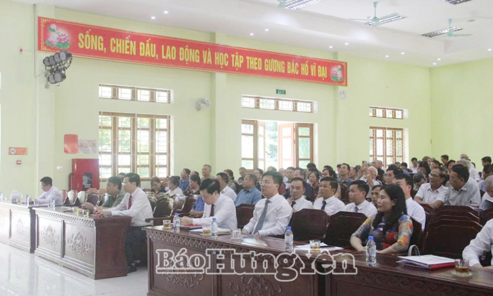 Phường Trần Lãm: Công bố các quyết định về công tác cán bộ