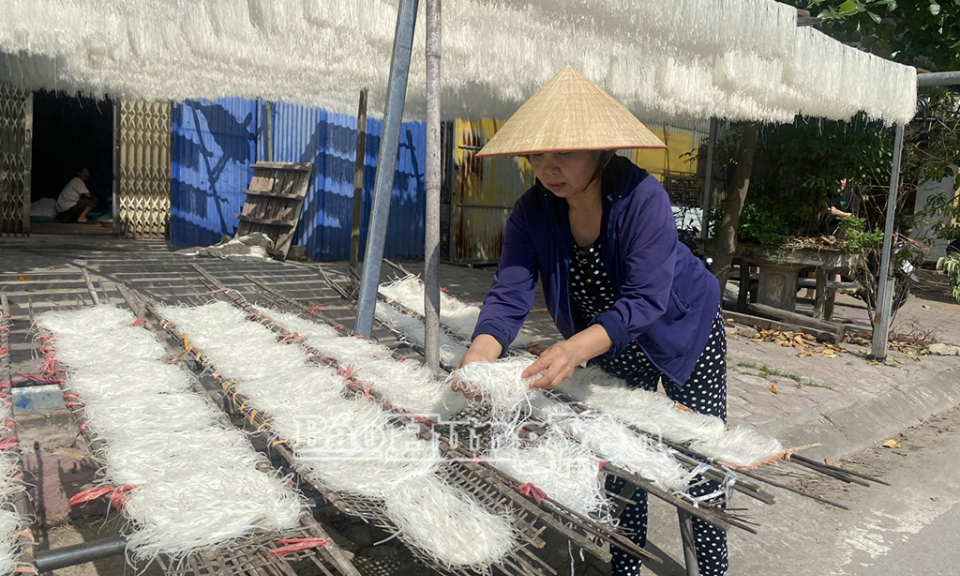 Xã Yên Mỹ có gần 4.300 hộ kinh doanh thương mại, dịch vụ