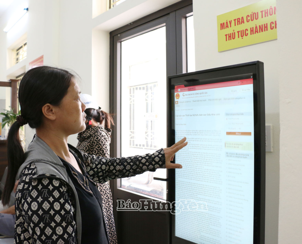 Trung tâm Phục vụ hành chính công phường Thái Bình đầu tư trang thiết bị hiện đại để phục vụ người dân ngày càng tốt hơn.
