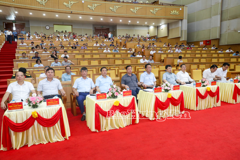 Các đại biểu dự hội nghị tại điểm cầu tỉnh.