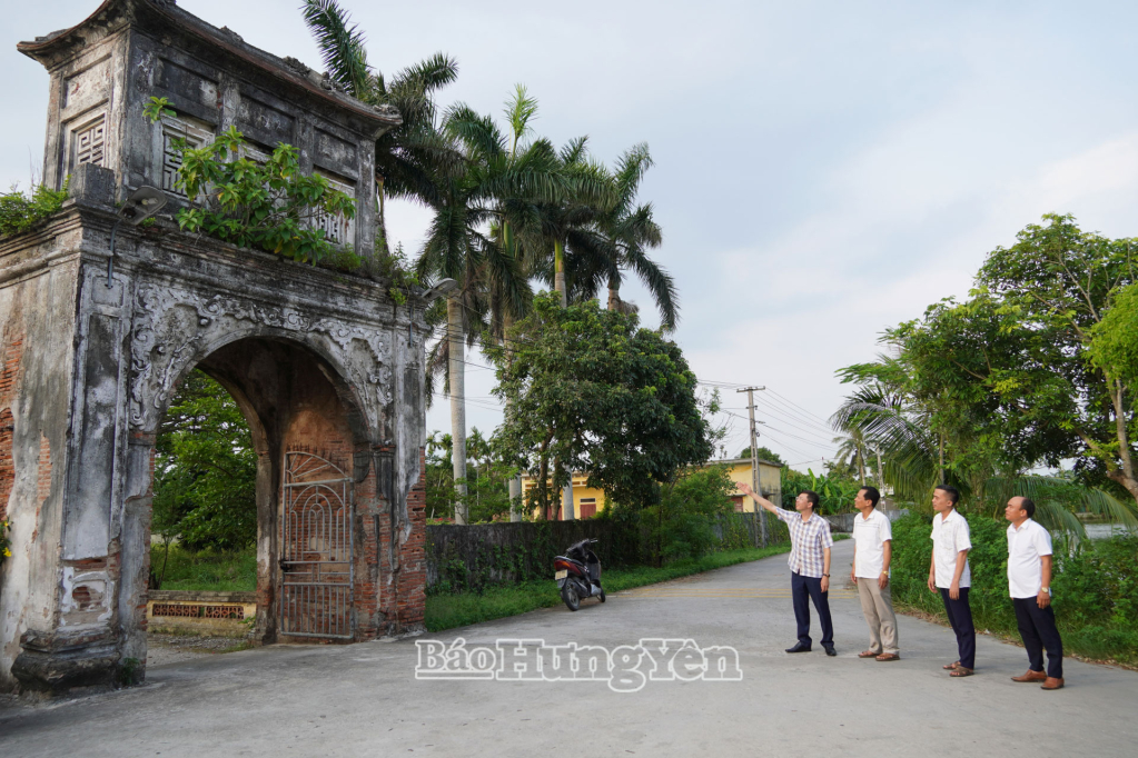 Di tích lịch sử cách mạng đình Nam (xã Nam Thái Ninh).