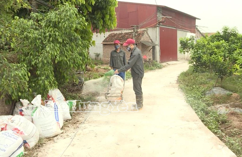 Các hộ chăn nuôi trên địa bàn tỉnh thực hiện các biện pháp phòng, chống bệnh dịch tả lợn châu Phi.