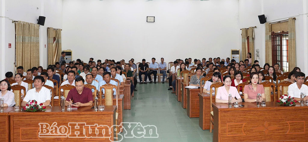 Các học viên dự lớp bồi dưỡng.