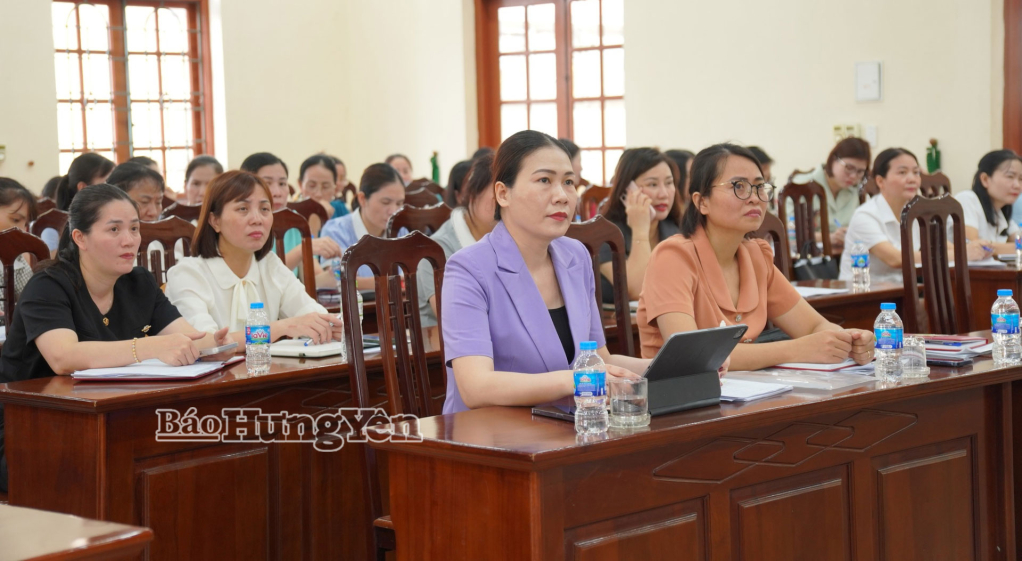 Các đại biểu tham dự lớp tập huấn.