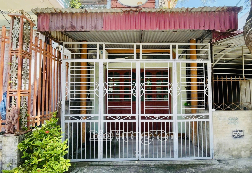 Ngôi nhà của đối tượng Lê Xuân Khương, nơi tổ chức đánh bạc.