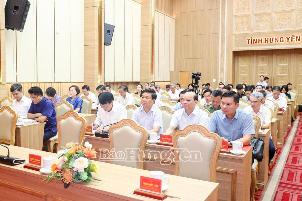 Các đại biểu dự hội nghị.
