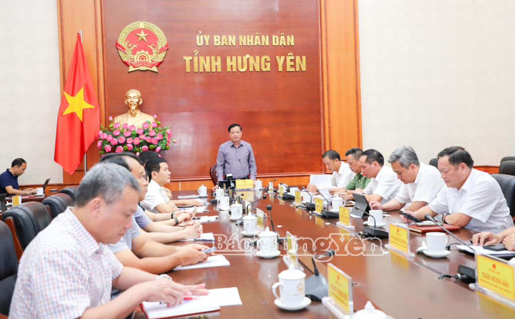 Đồng chí Nguyễn Khắc Thận, Phó Bí thư Tỉnh ủy, Chủ tịch UBND tỉnh, Trưởng ban Chỉ huy Phòng thủ dân sự tỉnh kết luận hội nghị.