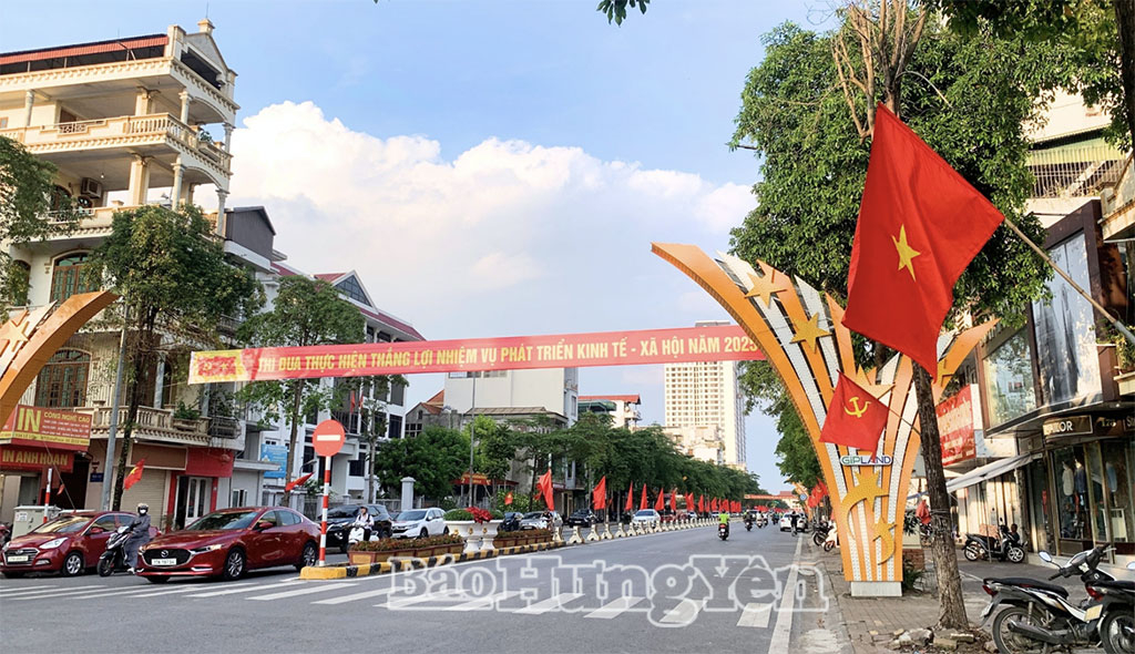 Đường Lê Lợi, phường Thái Bình.