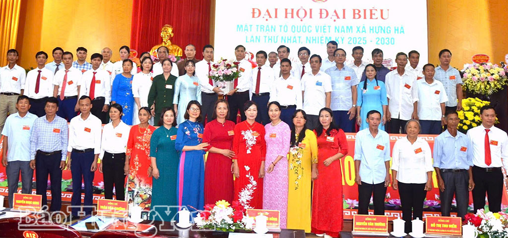 Ra mắt Ủy ban MTTQ Việt Nam xã Hưng Hà khóa I, nhiệm kỳ 2025 - 2030.