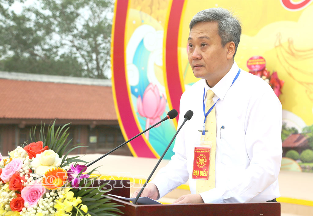 Đồng chí Đỗ Hữu Nhân, Giám đốc Sở Văn hóa, Thể thao và Du lịch phát biểu khai mạc lễ hội.