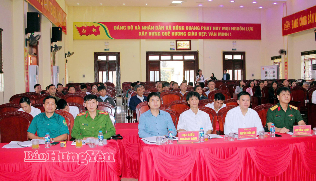 Các đại biểu dự hội nghị.