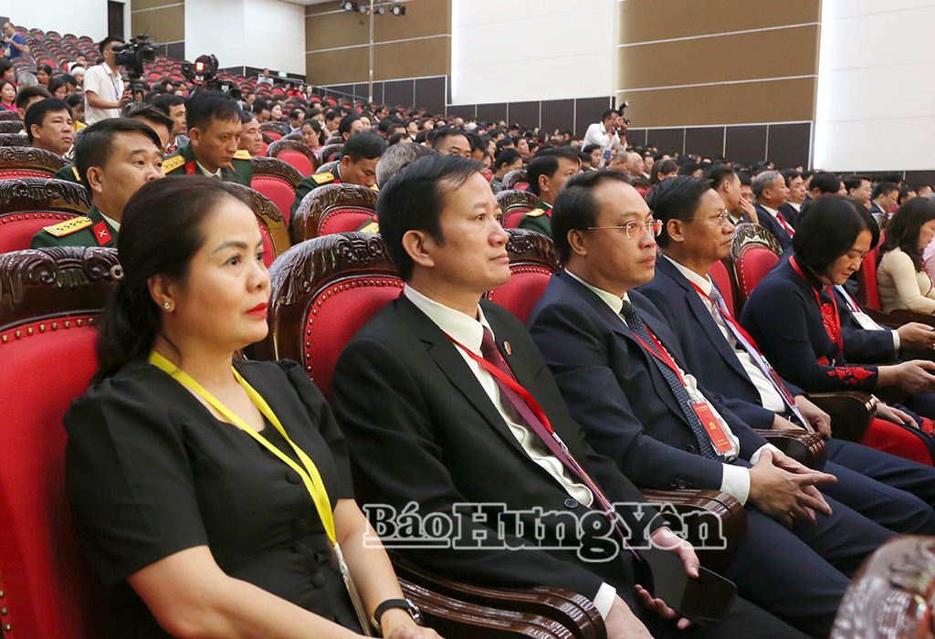 dai,bieu,du,dh1,11070502.jpg