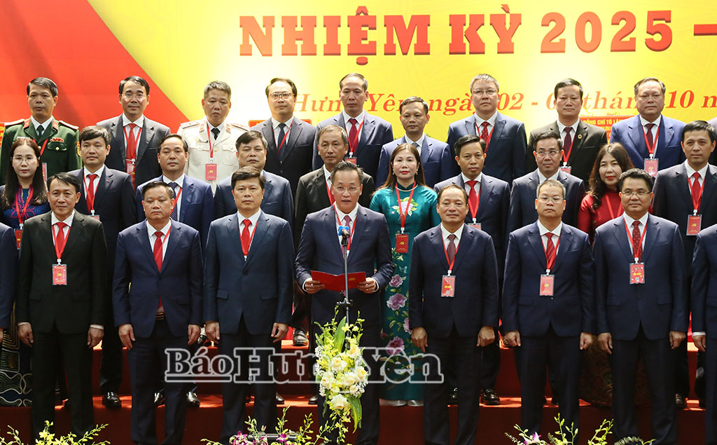 Thay mặt Ban Chấp hành Đảng bộ tỉnh nhiệm kỳ 2025 - 2030, đồng chí Nguyễn Hữu Nghĩa, Ủy viên Ban Chấp hành Trung ương Đảng, Bí thư Tỉnh ủy phát biểu trước Đại hội.